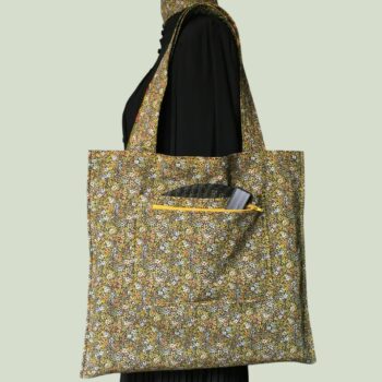 Sac original en toile de style tapisserie, imprimé vintage baroque, Istamboul par Beldecor. Fourre-tout réversible en tissu revalorisé, fait main création. Verso, doublure et poche.