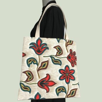 Tote bag fleuri, fleurs stylisées, fait main en France. Sac fourre-tout réversible en tissu vintage revalorisé, accessoire d'inspiration rétro sixties. Exemplaire 1 recto face B.