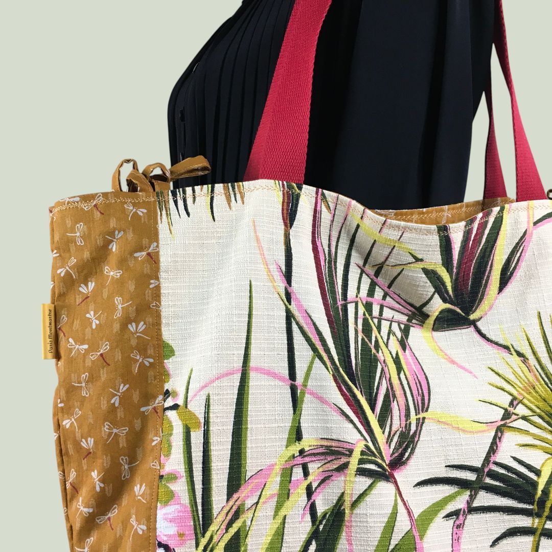 Sac Tiki tropical, tissu vintage années 1950, cabas en toile fait main. Exemplaire 1, recto face B, liens d'attache, détails.