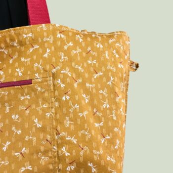 Sac Tiki tropical, tissu vintage années 1950, cabas en toile fait main. Exemplaire 1, verso, doublure et poche, patte d'attache, détails.