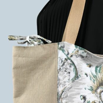 Grand sac de plage beige, cabas en toile vintage. Exemplaire 4, recto, détails, liens d'attache.