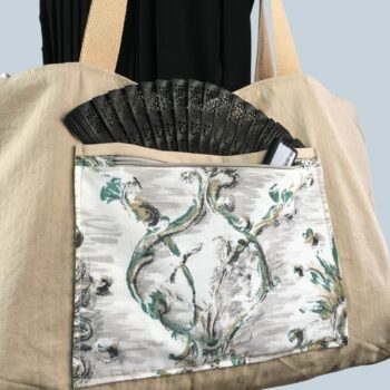 Grand sac de plage beige, cabas en toile vintage. Exemplaire 4, verso, doublure et poche.