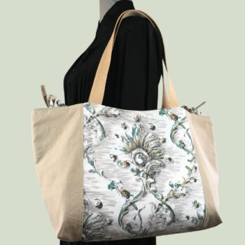 Grand sac de plage beige, cabas en toile vintage. Exemplaire 3, recto face A.