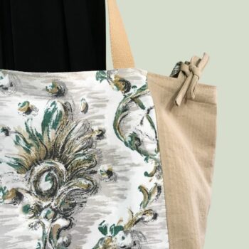 Grand sac de plage beige, cabas en toile vintage. Exemplaire 3, recto face B, liens d'attache.