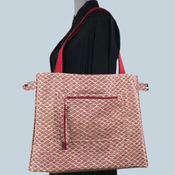 Sac en toile de lin vintage à imprimé fleuri. Exemplaire 2, verso et poches.