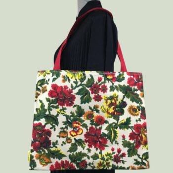 Sac en toile de lin vintage à imprimé fleuri. Exemplaire 1, recto face B.