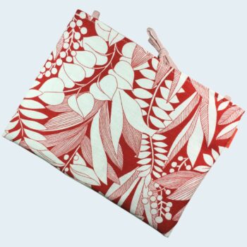 Housse ordinateur 13 pouces en tissu au motif végétal rouge et écru, toile vintage de 1972, création originale faite main à Paris, étui doublé réversible. Exemplaire 1 recto face A.
