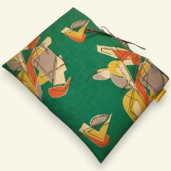 Housse matelassée en tissu vintage 1950s, pour ordinateur 13 pouces, création originale pièce unique, étui doublé réversible. Recto face B.