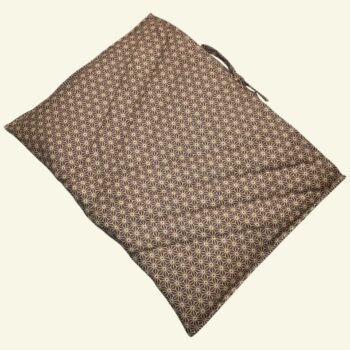 Housse matelassée en tissu vintage 1950s, pour ordinateur 13 pouces, création originale pièce unique, étui doublé réversible. Verso, doublure et matelassage.