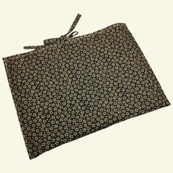 Pochette à livres matelassée beige, étui pour tablettes, fait main, création originale pièce unique, tissu vintage revalorisé Marignan années 1960s. Taille S2 verso, doublure et matelassage.