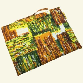Pochette à livres matelassée en tissu vintage, housse pour tablettes, création originale pièce unique, toile ancienne années 1950s. Taille S2, exemplaire 1, recto face A.