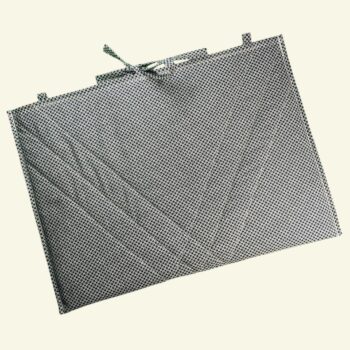 Housse pour ordinateur 13 pouces en tissu vintage vert de style abstrait, ère atomique années 1950s, création originale faite main à Paris. Verso, doublure et matelassage.