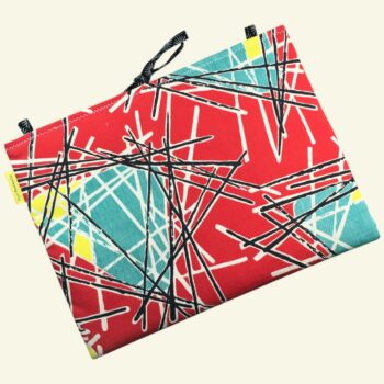 Pochette pour ordinateur 13 pouces en tissu vintage rouge de style abstrait, ère atomique années 1950s, création originale faite main à Paris. Exemplaire 2, recto face B.
